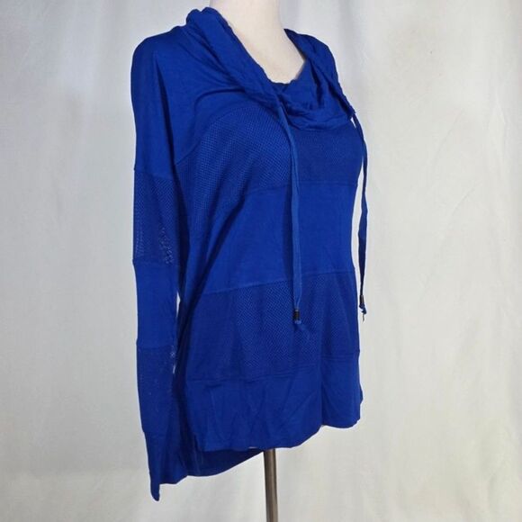 ConText Lord & Taylor Bright in Blue Soft Mesh Everyday Active Top Size Medium - Picture 3 of 7